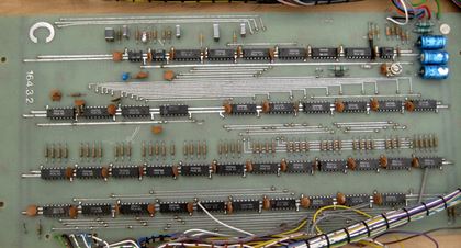 Ems-Polysynthi loom, 3 boards wired